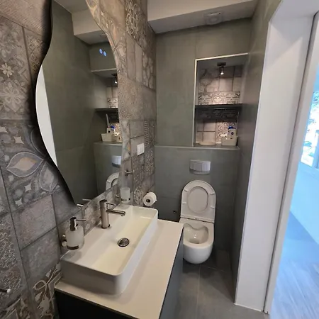 Private And With Available Parking Apartamento *